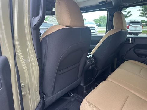 New 2025 Jeep Wrangler Willys 4xe image 38