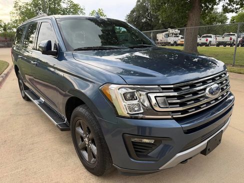 Used 2019 Ford Expedition Max XLT w/ Equipment Group 202A AWD/4WD image 4