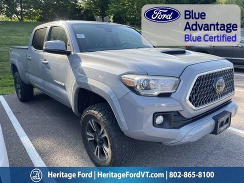 Used 2018 Toyota Tacoma TRD Sport w/ TRD Premium Sport Package AWD/4WD image 1