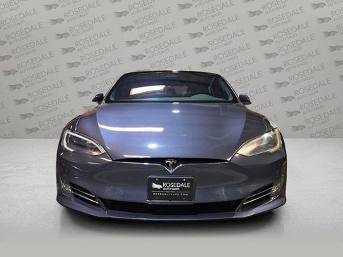 Used 2018 Tesla Model S 75D image 2