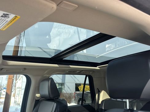 Used 2023 Ford Expedition XLT image 42