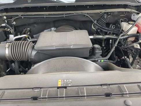 Used 2025 Chevrolet Silverado 3500 LT AWD/4WD image 26
