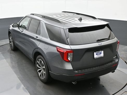 Used 2022 Ford Explorer ST-Line image 34
