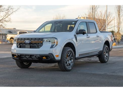 New 2026 Ford Maverick Tremor image 7