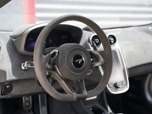 Used 2019 McLaren 600LT image 18