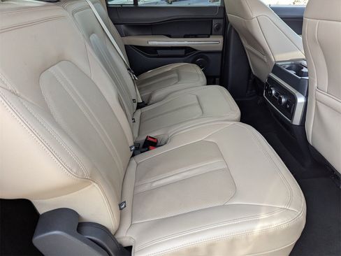 Used 2024 Ford Expedition Max Limited image 17