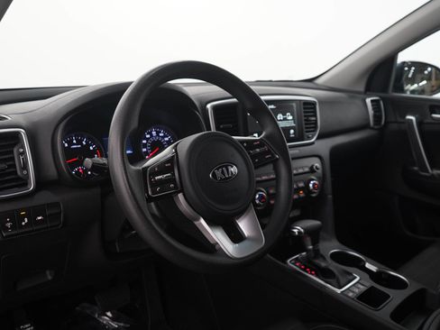 Used 2020 Kia Sportage LX w/ LX Popular Package AWD/4WD image 23
