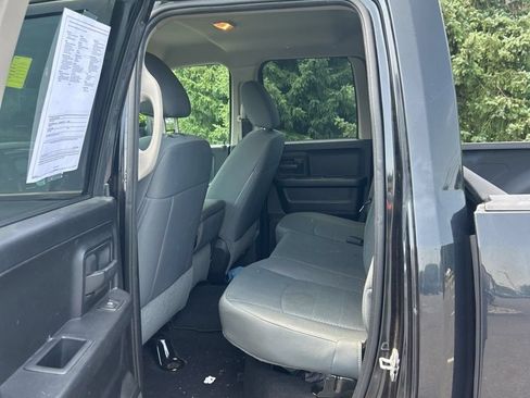 Used 2016 RAM 1500 Express AWD/4WD image 12