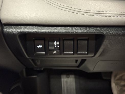 Used 2020 Subaru Legacy Limited w/ Popular Package #2 AWD/4WD image 26