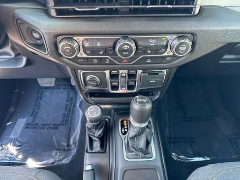 New 2026 Jeep Wrangler Unlimited Sport AWD/4WD image 15