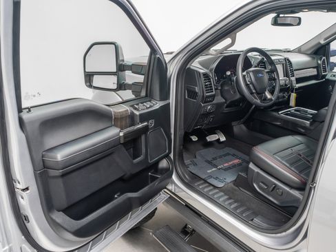 Used 2021 Ford F250 Lariat w/ Lariat Ultimate Package AWD/4WD image 23