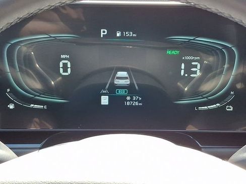 Certified 2023 Kia Niro EX Touring image 22