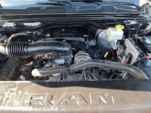Used 2021 RAM 1500 Big Horn image 34