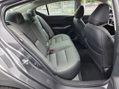 Certified 2025 Nissan Altima 2.5 S FWD image 14