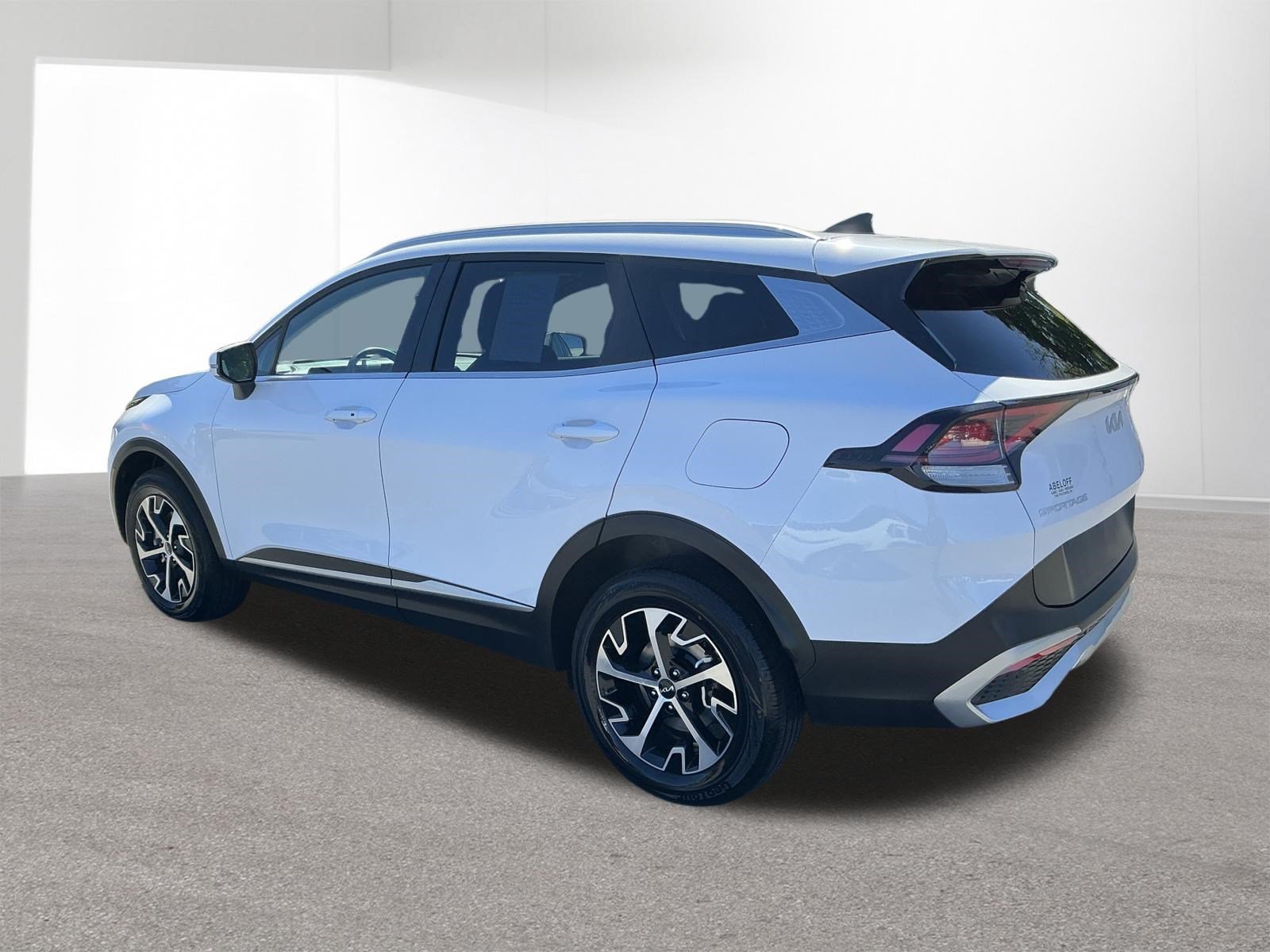 Certified 2024 Kia Sportage EX AWD/4WD image 5