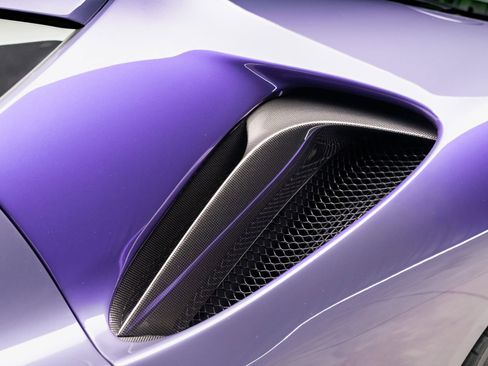 Used 2022 Ferrari SF90 Stradale image 45