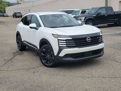 Used 2025 Nissan Kicks SR