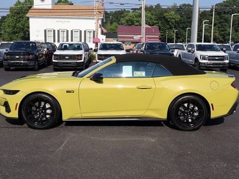 New 2025 Ford Mustang GT Premium image 15