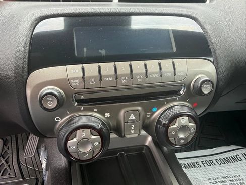 Used 2011 Chevrolet Camaro LS RWD image 15