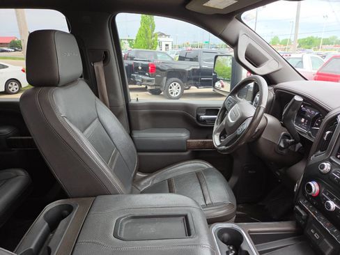 Used 2020 GMC Sierra 2500 Denali w/ Denali Ultimate Package AWD/4WD image 28