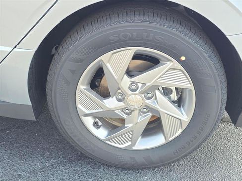 New 2026 Hyundai Sonata SE FWD image 13