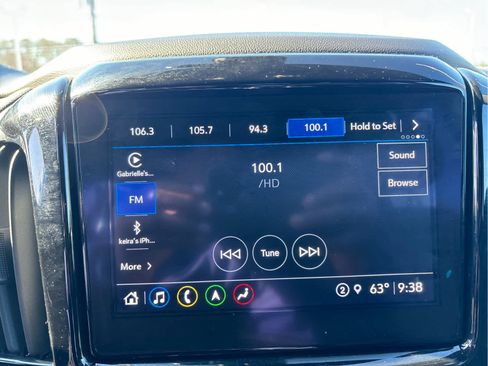 Certified 2023 Chevrolet Traverse LT w/ LT Premium Package AWD/4WD image 19