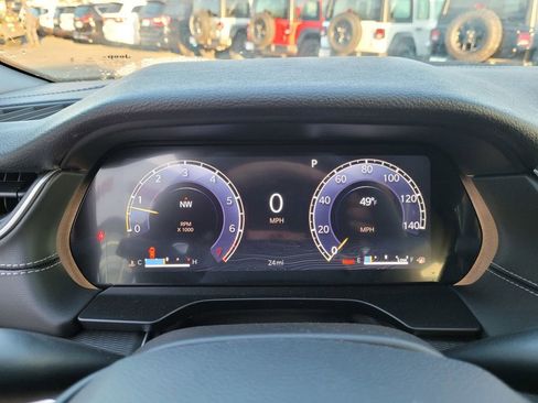 New 2025 Jeep Grand Cherokee L Altitude image 17