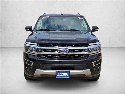 Used 2024 Ford Expedition Limited RWD image 2