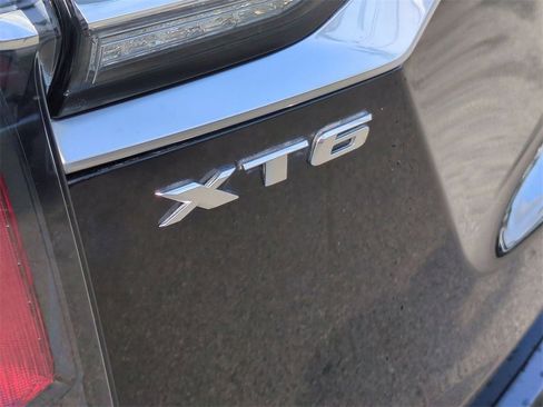 Used 2021 Cadillac XT6 Sport image 32