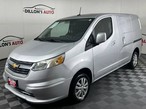 Used 2017 Chevrolet City Express LT w/ Technology Package FWD image 2