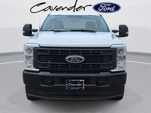 New 2026 Ford F250 XL image 2