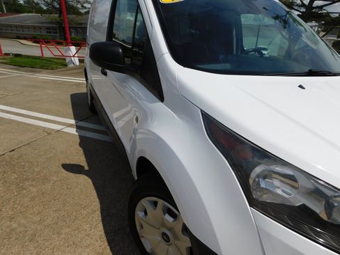 Used 2016 Ford Transit Connect XL FWD image 6