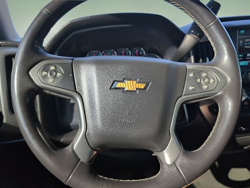 Used 2018 Chevrolet Silverado 1500 LT w/ All Star Edition AWD/4WD image 12