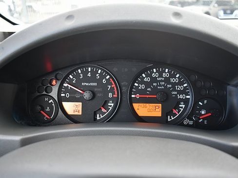 Used 2012 Nissan Frontier SV image 37