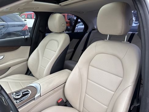 Used 2020 Mercedes-Benz C 300 Sedan image 13