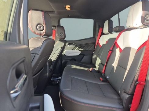 Used 2023 GMC Canyon AT4X w/ Edition 1 AWD/4WD image 26