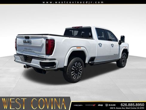 Used 2024 GMC Sierra 2500 Denali Ultimate w/ Max Trailering Package AWD/4WD image 7