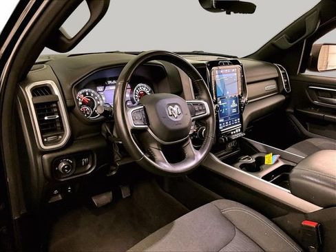 Used 2022 RAM 1500 Big Horn AWD/4WD image 12