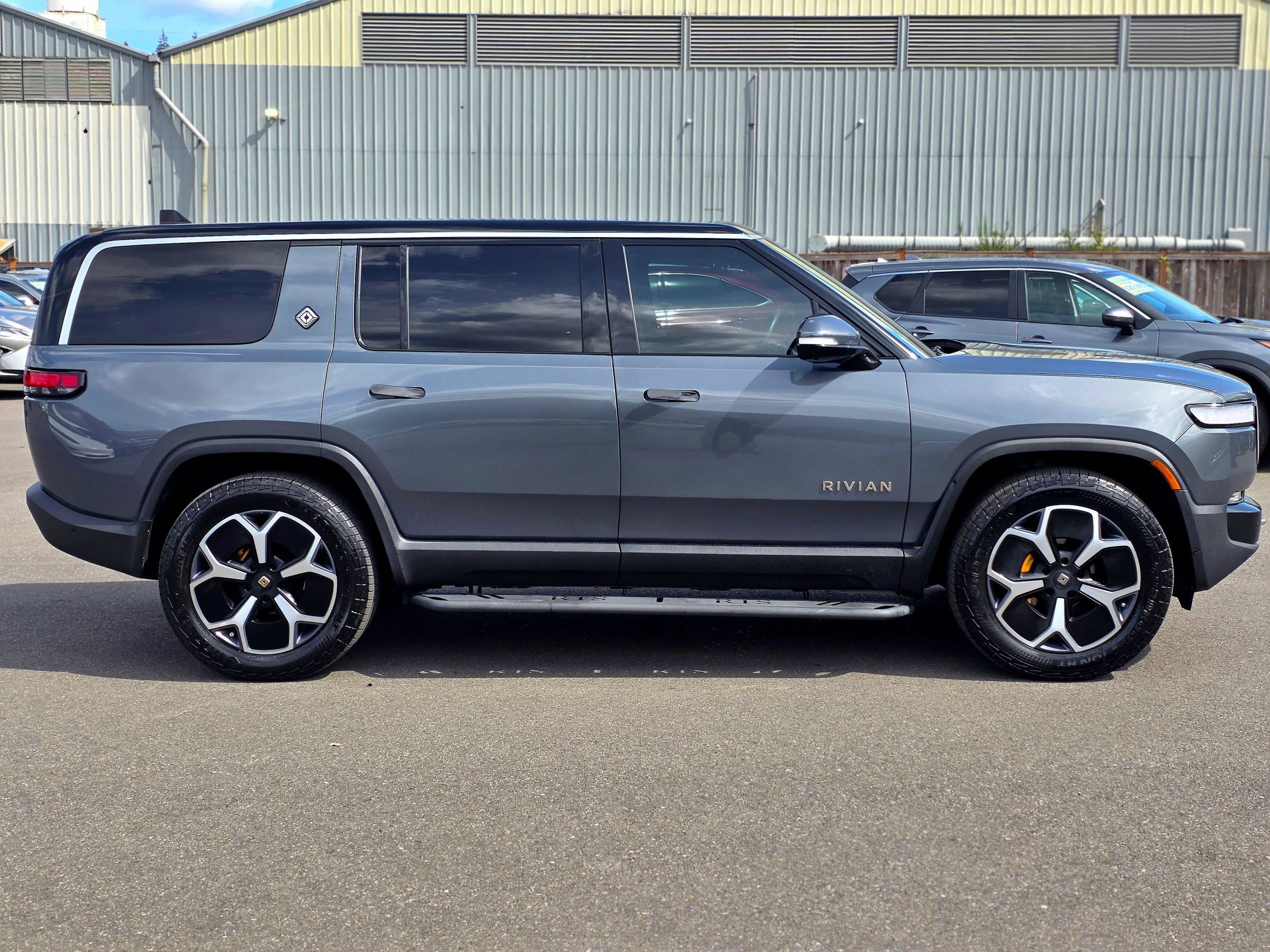 Used 2023 Rivian R1S Adventure Quad AWD/4WD image 18