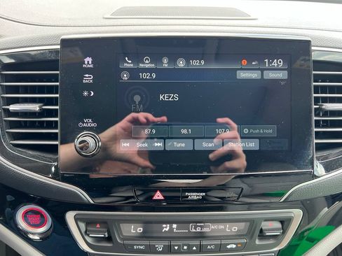 Used 2022 Honda Pilot Touring image 28