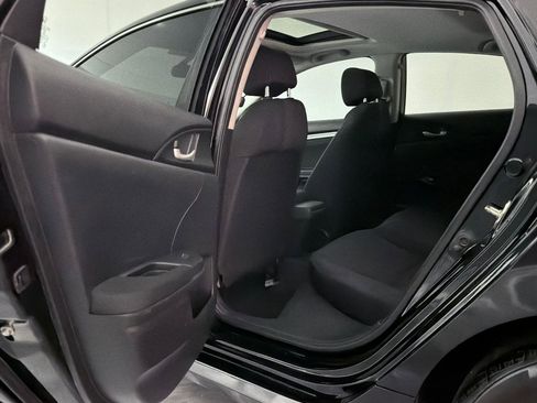 Used 2018 Honda Civic EX image 21