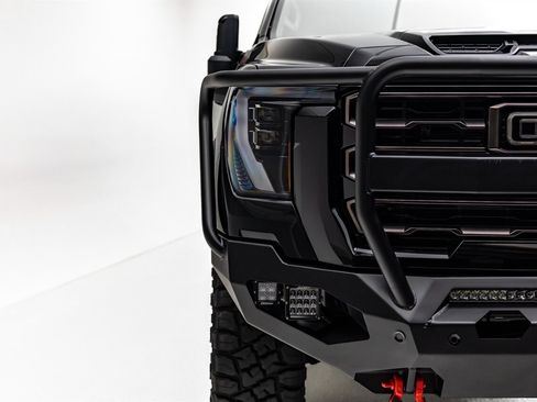 Used 2026 GMC Sierra 2500 AT4X image 5