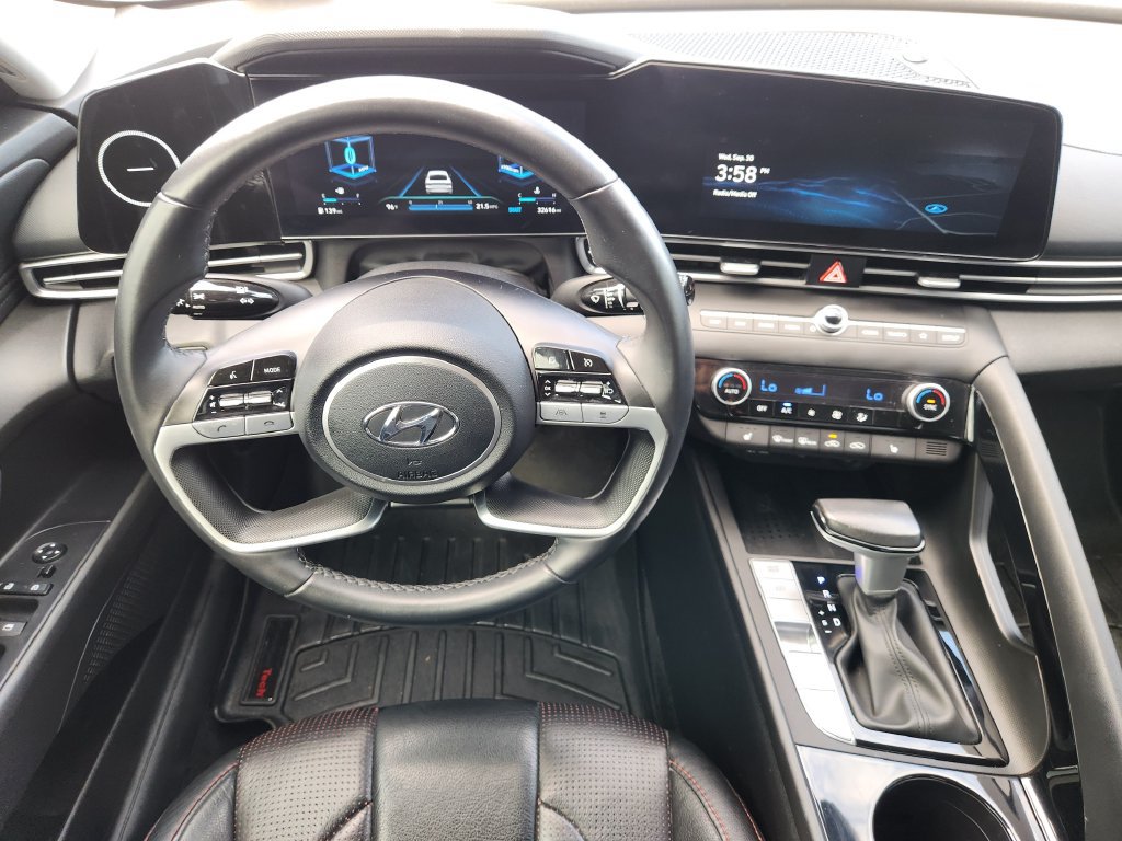 Used 2023 Hyundai Elantra SEL w/ Convenience Package FWD image 26