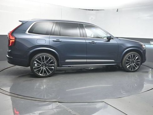 Used 2026 Volvo XC90 B6 Plus w/ Protection Package Premier AWD/4WD image 8