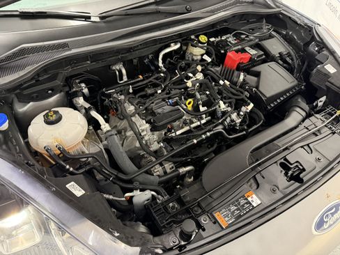 Used 2022 Ford Escape SE w/ SE Sport Appearance Package image 32