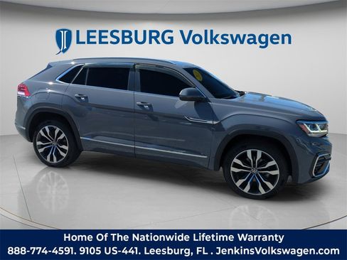 Used 2021 Volkswagen Atlas Cross Sport SEL R-Line image 2