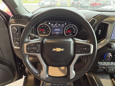 Used 2022 Chevrolet Silverado 2500 LTZ w/ Z71 Chrome Sport Edition AWD/4WD image 15