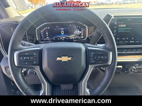 Used 2025 Chevrolet Silverado 1500 LT image 12