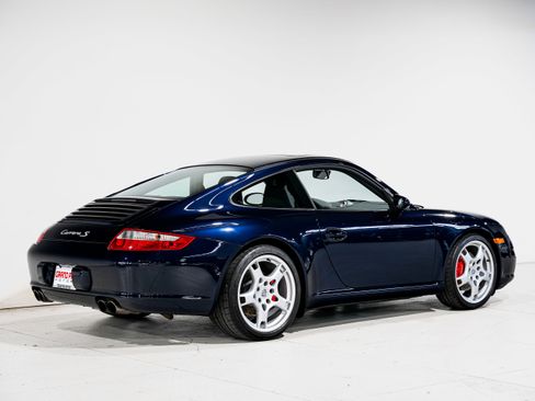Used 2006 Porsche 911 Carrera S RWD image 3