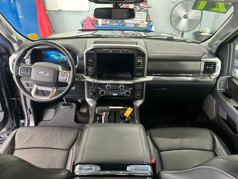 Used 2021 Ford F150 Lariat AWD/4WD image 12